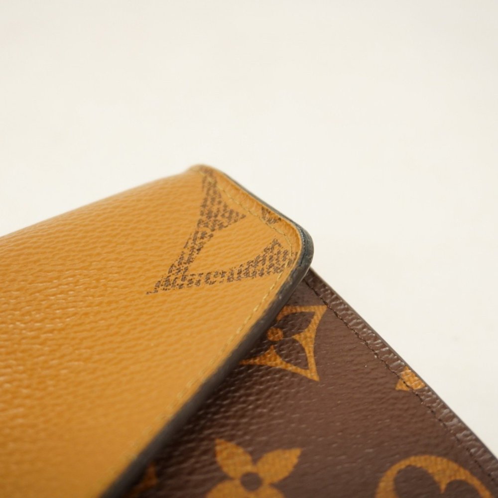 LOUIS VUITTON Brown Monogram Wallet - Picture 8 of 9
